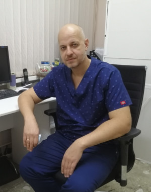 Заведующий хирургическим отделением, врач-хирург Кузминых Игорь Валерьевич